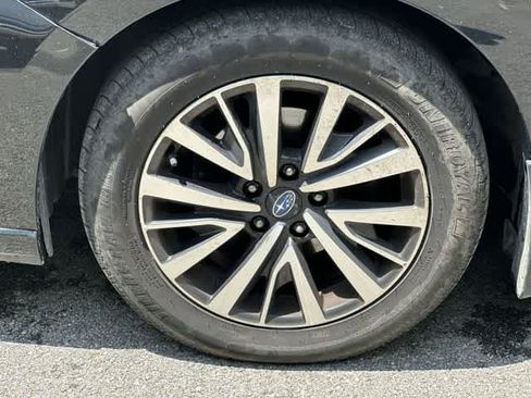 Used 2019 Subaru Legacy 2.5i Premium AWD/4WD image 20