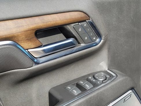 Used 2024 Chevrolet Silverado 3500 High Country w/ Technology Package image 12