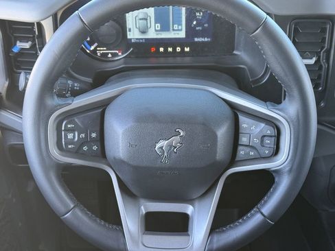 Used 2023 Ford Bronco Big Bend image 13