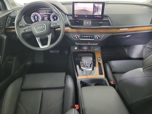 Used 2023 Audi Q5 e Premium Plus w/ Premium Plus Package AWD/4WD image 15