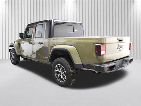 New 2026 Jeep Gladiator Sport image 5