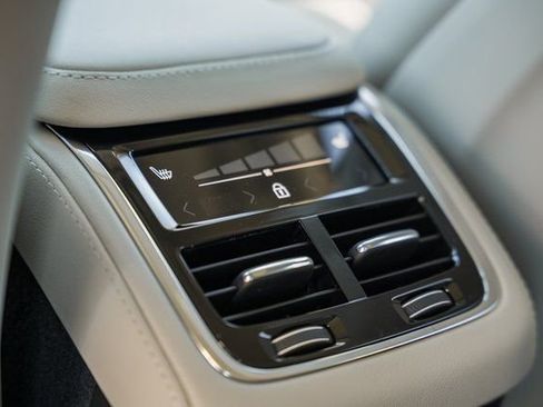 New 2026 Volvo XC90 B6 Ultra w/ Protection Package Premier image 33