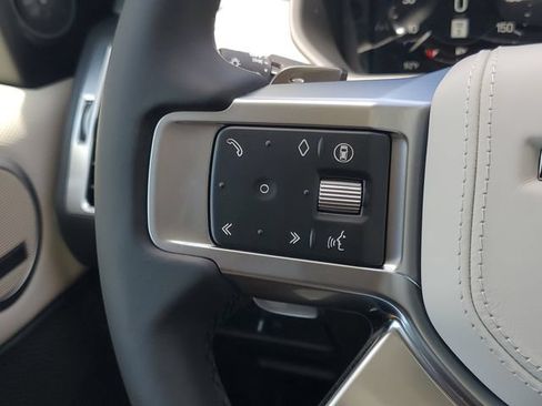 New 2026 Land Rover Discovery Dynamic SE AWD/4WD image 23