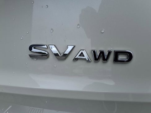 Used 2023 Nissan Rogue SV image 20