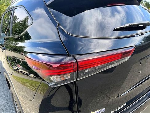Used 2026 Toyota Highlander XLE AWD/4WD image 35