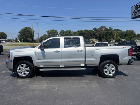 Used 2017 Chevrolet Silverado 2500 LTZ w/ Duramax Plus Package AWD/4WD image 9