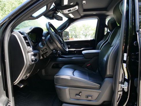 Used 2024 RAM 3500 Limited AWD/4WD image 20