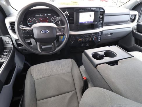 Certified 2023 Ford F250 XLT image 6