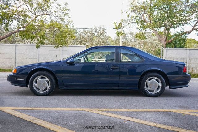 Used 1989 Ford Thunderbird Super RWD image 3