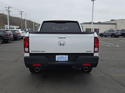 Used 2023 Honda Ridgeline RTL-E image 6