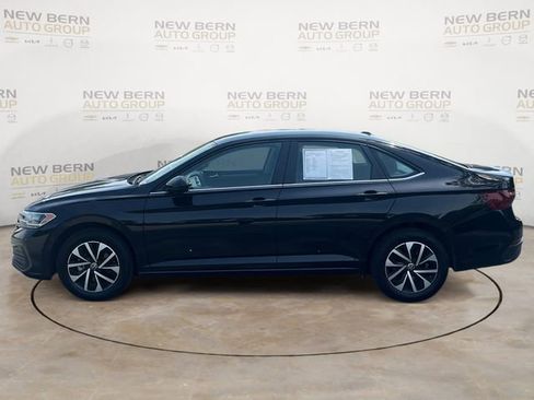Used 2024 Volkswagen Jetta S FWD image 2