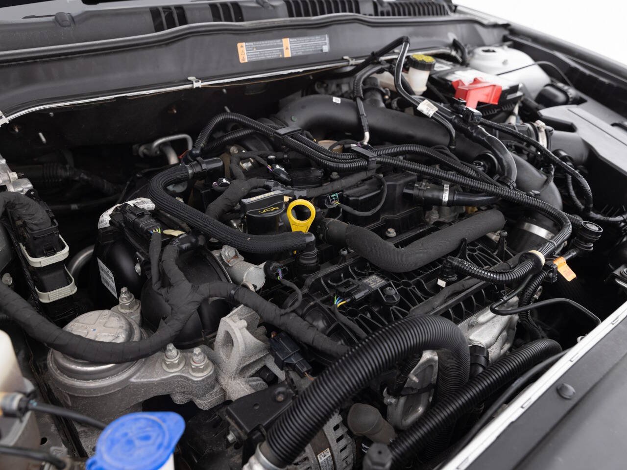 Used 2018 Ford Fusion SE w/ Fusion SE Technology Package FWD image 37