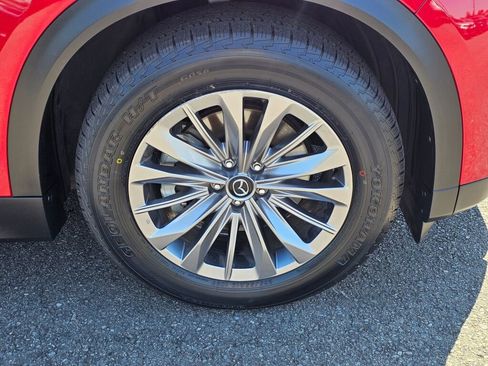Certified 2024 MAZDA CX-90 Plug-In Hybrid w/ Preferred AWD/4WD image 34