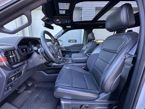 Used 2025 Ford F150 Raptor AWD/4WD image 18