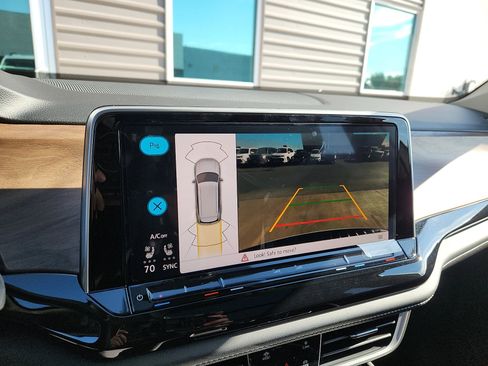 New 2026 Volkswagen Atlas SE image 18