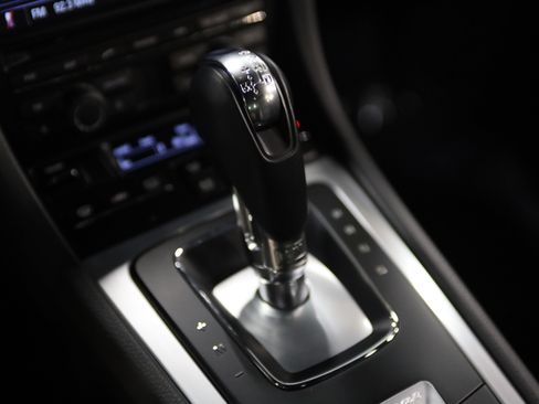 Used 2015 Porsche Cayman RWD image 30