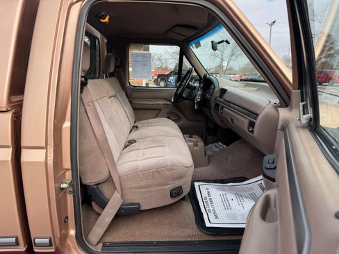 Used 1994 Ford F150 XL image 12