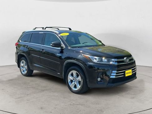 Used 2017 Toyota Highlander Limited w/ Protection Package #3 AWD/4WD image 7