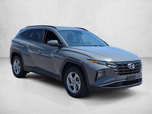 Used 2024 Hyundai Tucson SEL AWD/4WD image 3