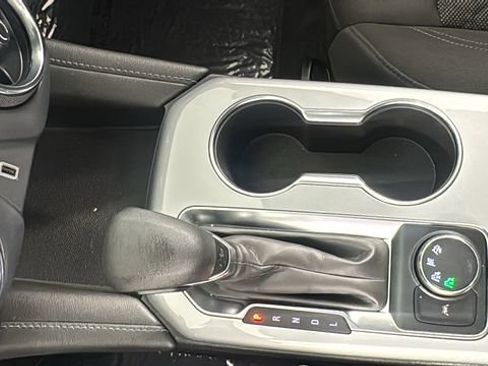 Used 2022 Chevrolet Blazer LT image 28