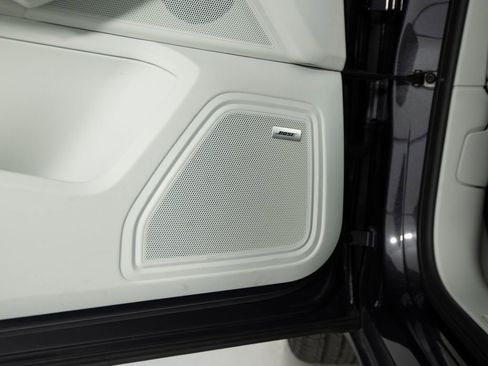 Certified 2026 Porsche Macan AWD/4WD image 21