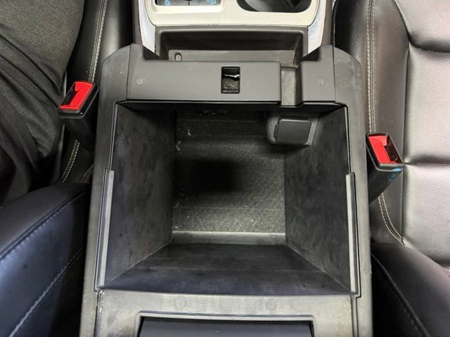 Used 2023 Ford Explorer XLT w/ Equipment Group 202A AWD/4WD image 44