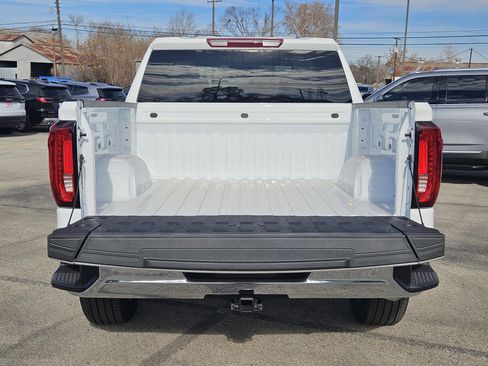 New 2026 GMC Sierra 1500 SLT AWD/4WD image 5