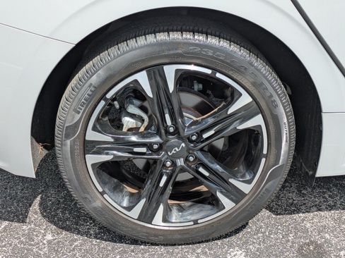 Certified 2023 Kia K5 GT-Line w/ GT-Line Premium Package FWD image 9
