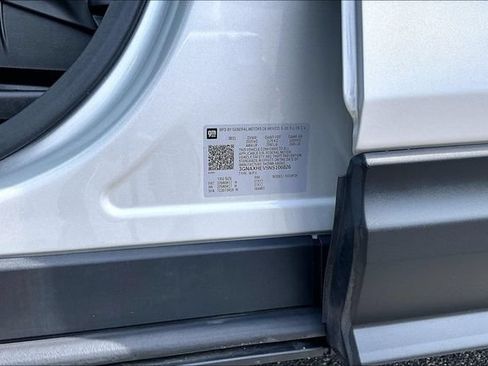 Used 2022 Chevrolet Equinox LS FWD image 18