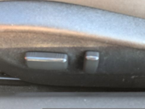 Used 2015 Chevrolet Camaro LT image 21