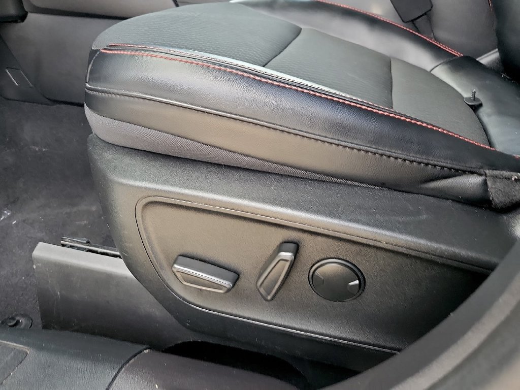 Used 2023 Ford Escape ST-Line w/ Tech Pack #1 FWD image 13