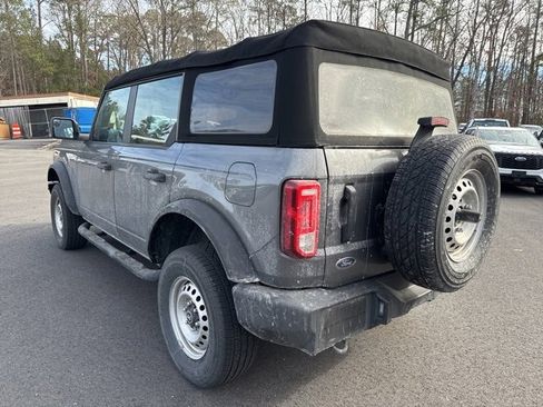 Used 2022 Ford Bronco 4-Door image 3