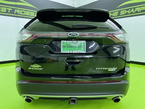 Used 2017 Ford Edge Titanium w/ Equipment Group 301A AWD/4WD image 8