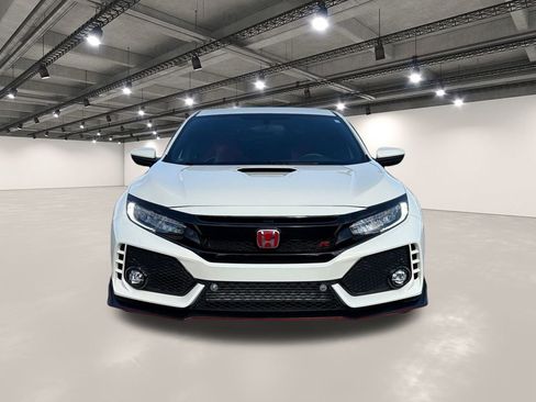 Used 2017 Honda Civic Type R image 18