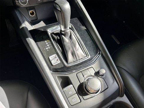 Used 2021 MAZDA CX-5 Touring image 25