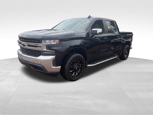 Used 2019 Chevrolet Silverado 1500 LT w/ Convenience Package image 2