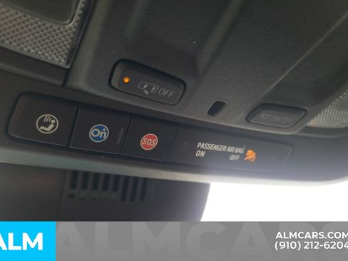 Used 2024 GMC Sierra 2500 AT4 AWD/4WD image 32