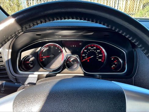 Used 2016 GMC Acadia SLE image 18