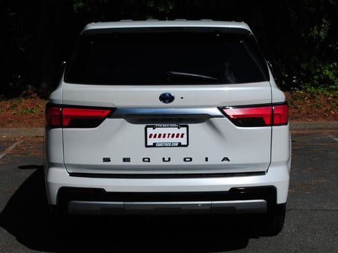 Used 2023 Toyota Sequoia Capstone image 18