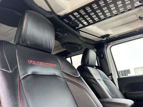 Used 2021 Jeep Gladiator Rubicon AWD/4WD image 20