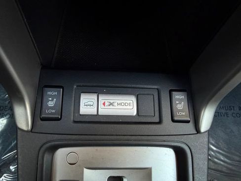 Used 2018 Subaru Forester 2.5i Premium w/ All-Weather Package AWD/4WD image 10
