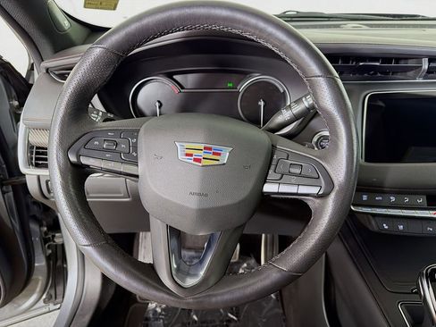Used 2023 Cadillac XT4 Sport AWD/4WD image 13