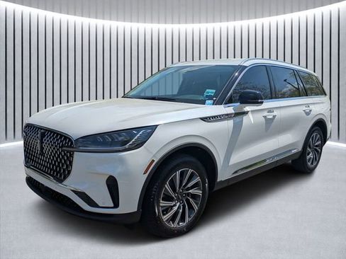 New 2026 Lincoln Aviator AWD image 6