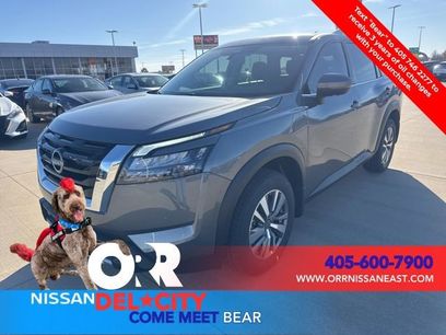 New 2025 Nissan Pathfinder SL