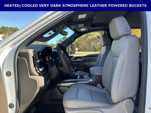 New 2026 Chevrolet Silverado 3500 LTZ w/ LTZ Premium Package image 6