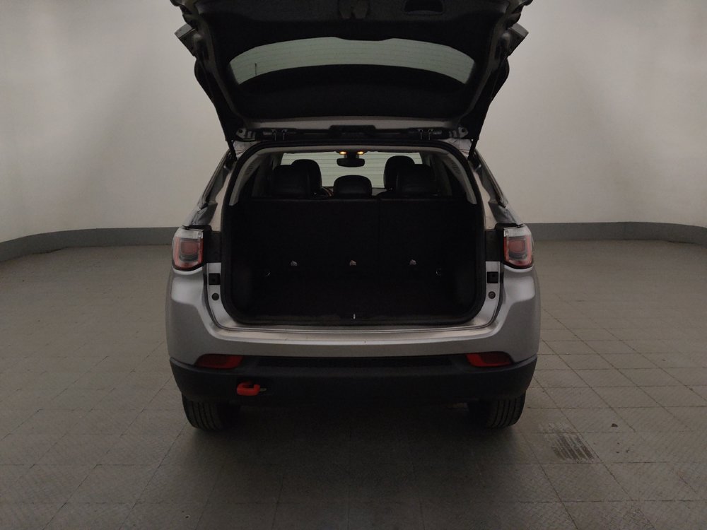 Used 2020 Jeep Compass Trailhawk AWD/4WD image 29
