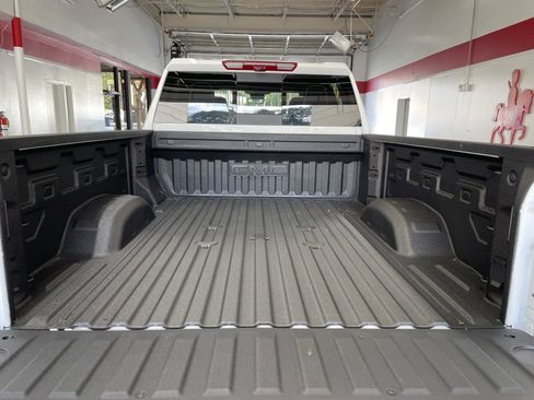 New 2026 GMC Sierra 2500 AT4X image 8