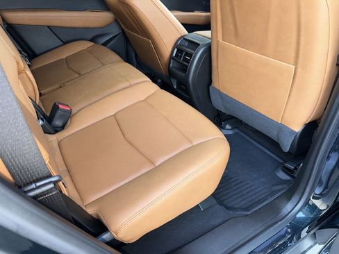 Used 2024 Cadillac XT5 Premium Luxury image 24