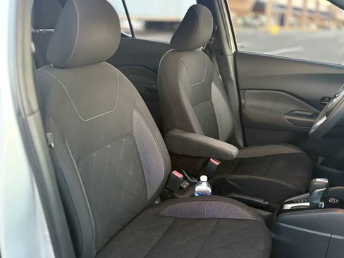 Used 2020 Nissan Kicks S image 21