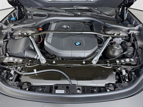 New 2026 BMW 740i w/ Premium Package image 32